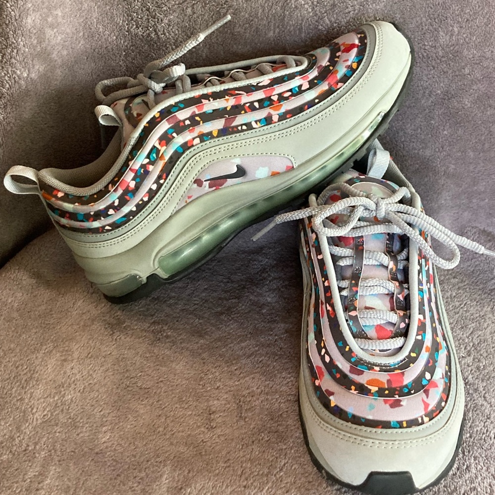 Nike Air Max 97 Ultra 17 Women’s size 9